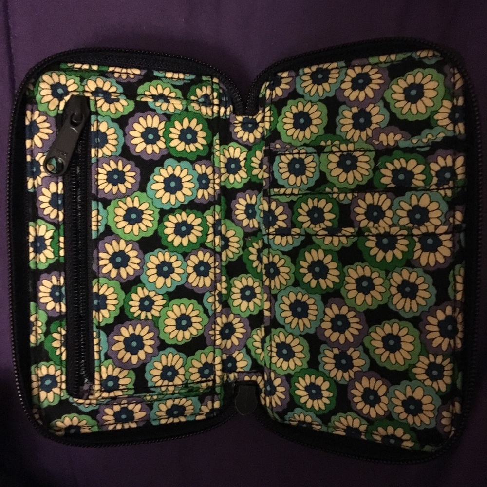 Vera Bradley wristlet wallet